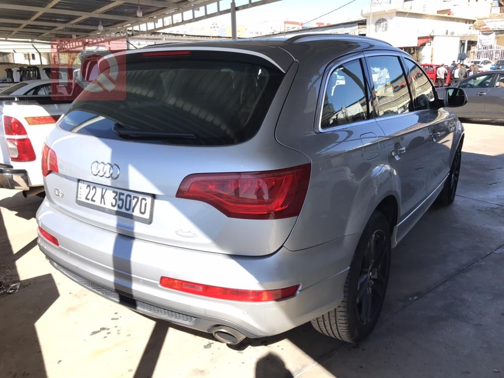 اودي Q7